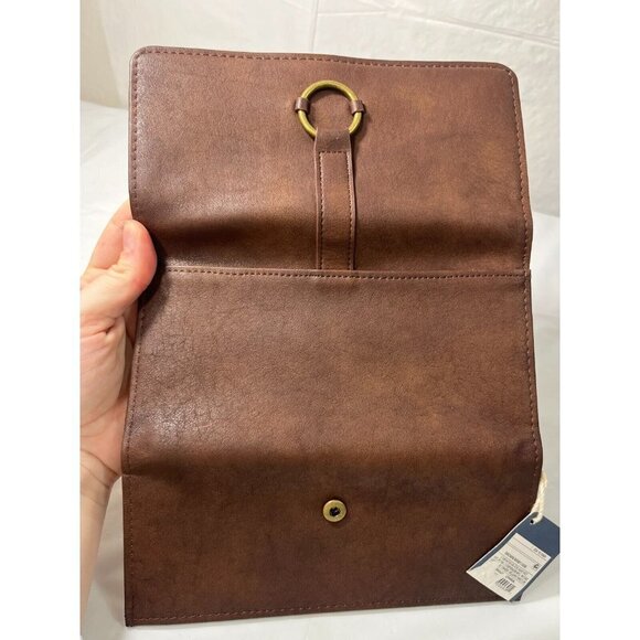 Universal Thread Brown Wallet NWT - Picture 2 of 6